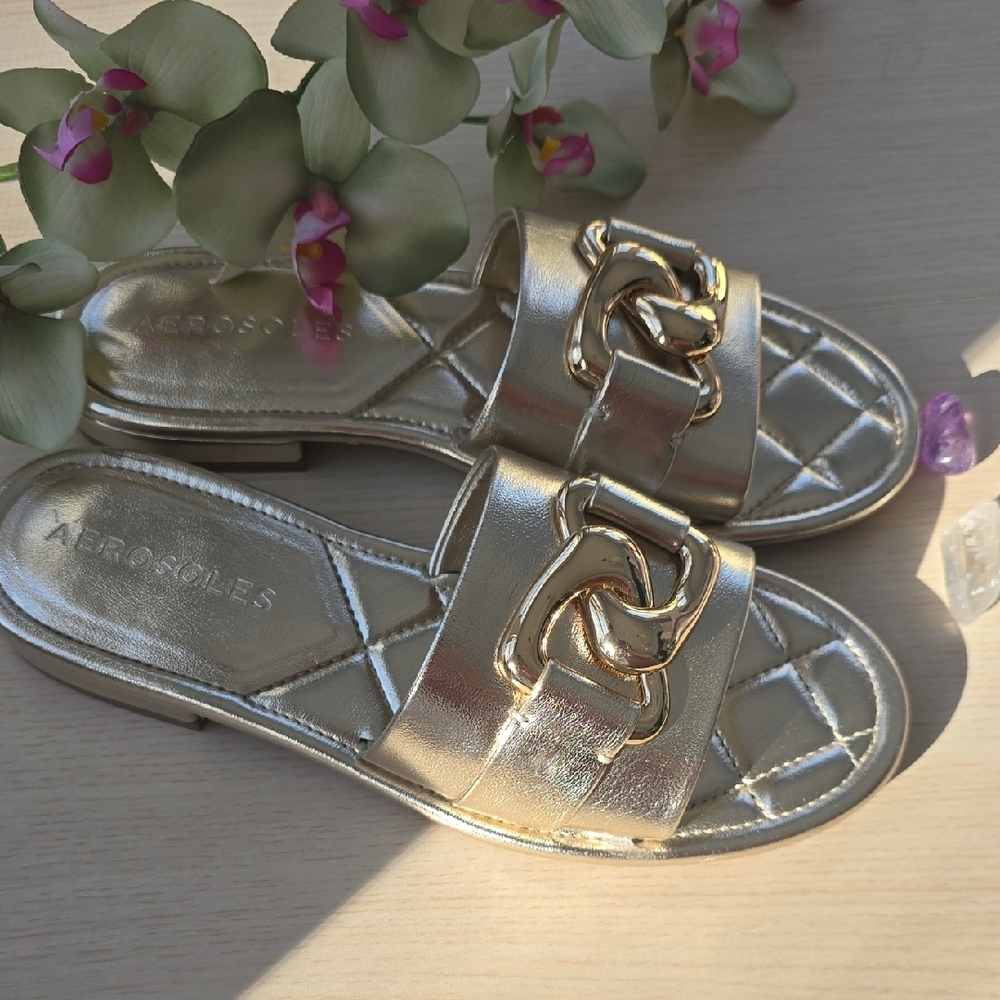 New AEROSOLES Metallic Gold Chain Slide Sandals